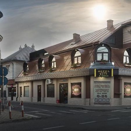 Motel Buti Sighetu Marmaţiei 외부 사진