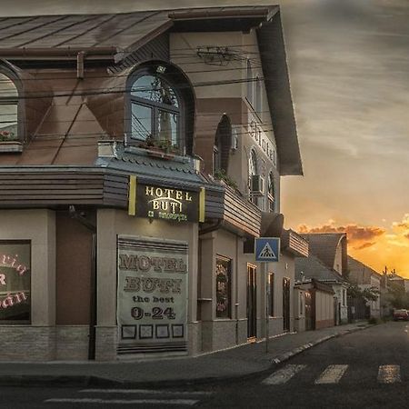 Motel Buti Sighetu Marmaţiei 외부 사진