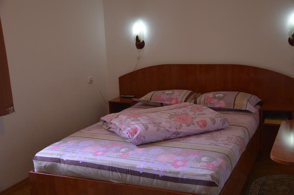 Motel Buti Sighetu Marmaţiei 객실 사진