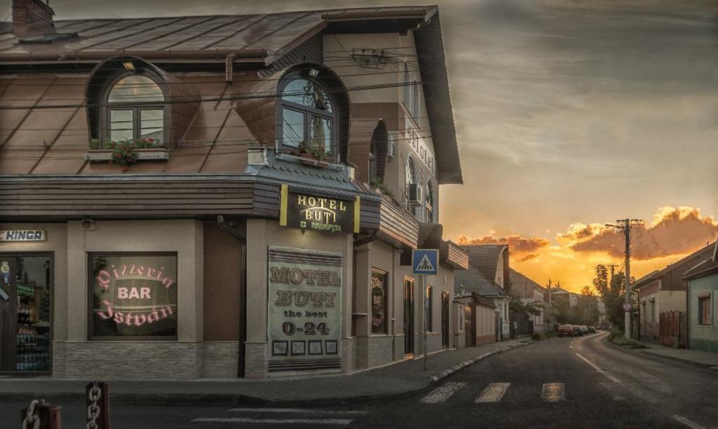 Motel Buti Sighetu Marmaţiei 외부 사진